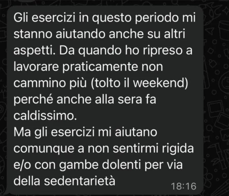 Messaggio WhatsApp di una cliente ActiveMama